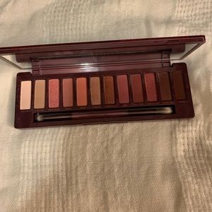 Nwob urban decay naked cherry eyeshadow palette